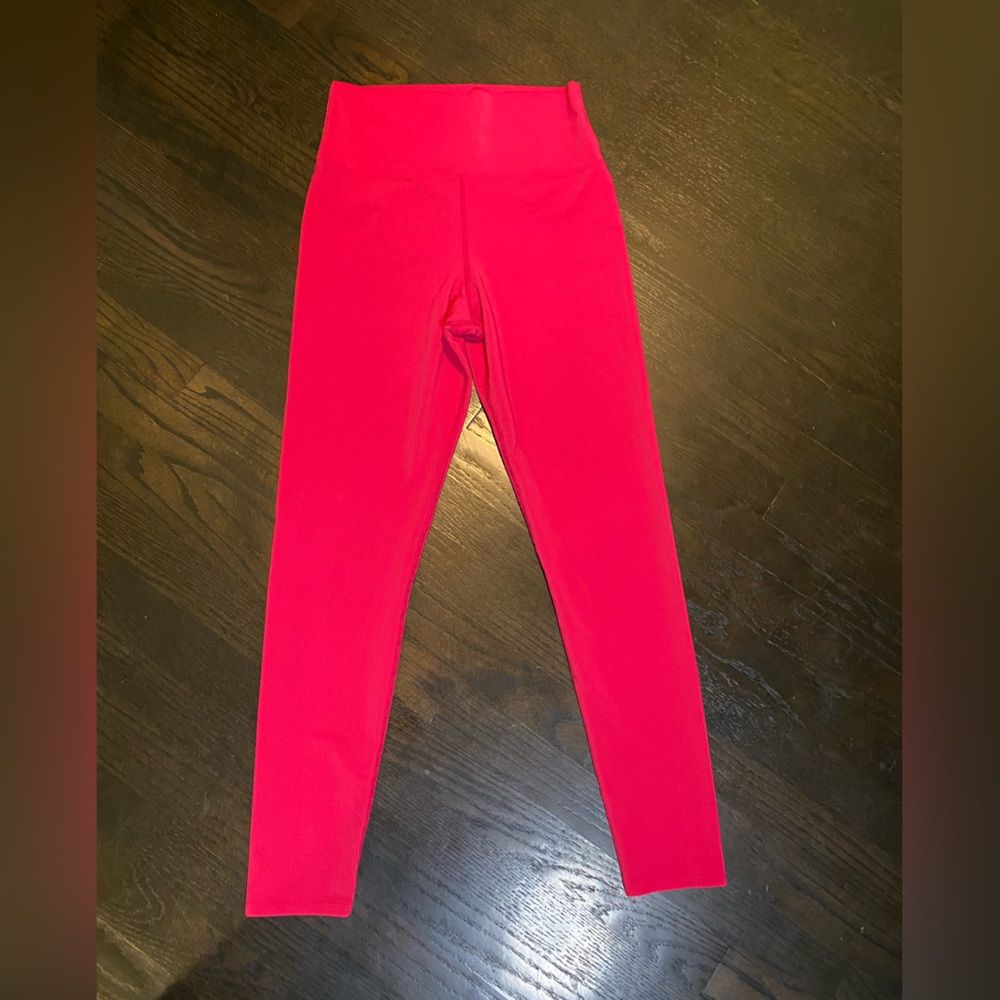 BEACH RIOT SPORT yoga pants leggings size L pink